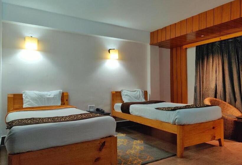 スタンダードルーム, Vajra