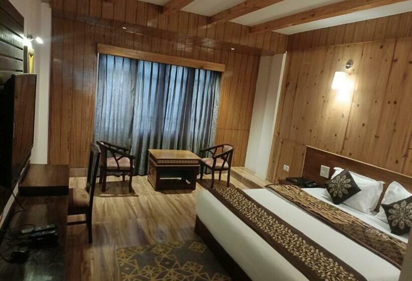 キングサイズベッドのデラックスルーム, Vajra