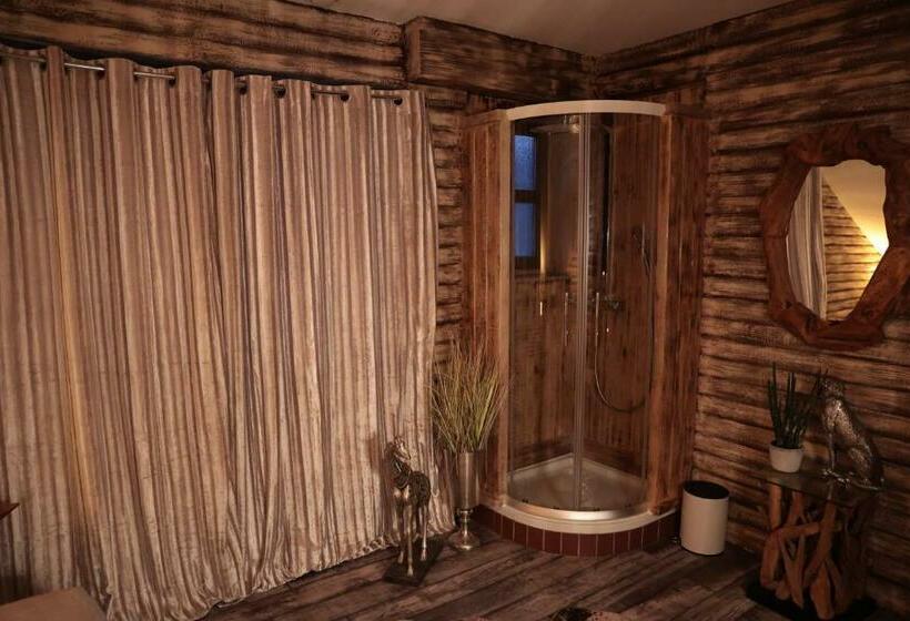 Номер Стандарт, Sweet Poison Rooms