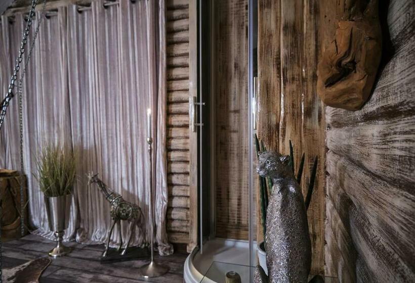 Номер Стандарт, Sweet Poison Rooms