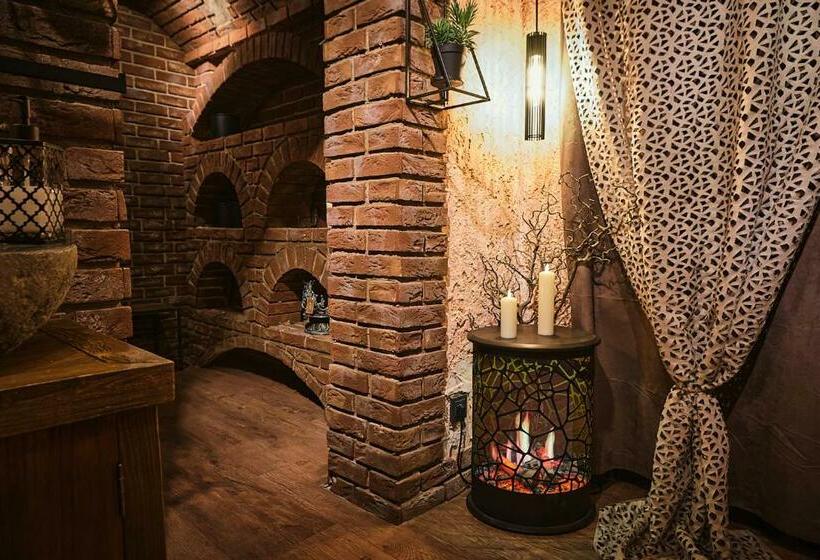 Номер Стандарт, Sweet Poison Rooms