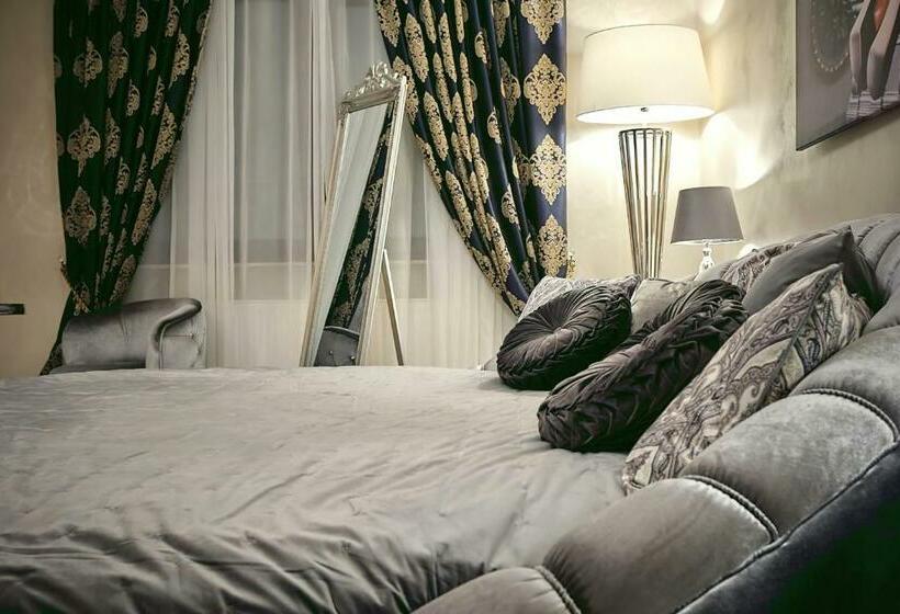 Стандартный Номер Кровать Кинг, Sweet Poison Rooms