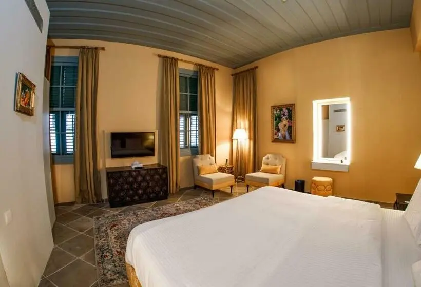 デラックススイート, Madama Residence