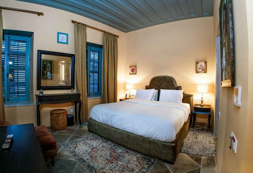 Люкс Повышенной Комфортности, Madama Residence