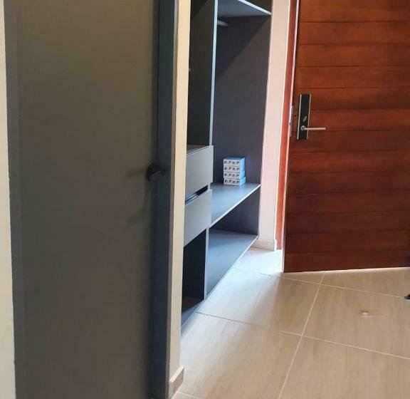 جناح مزوَّد بشرفة, Kali Secreto