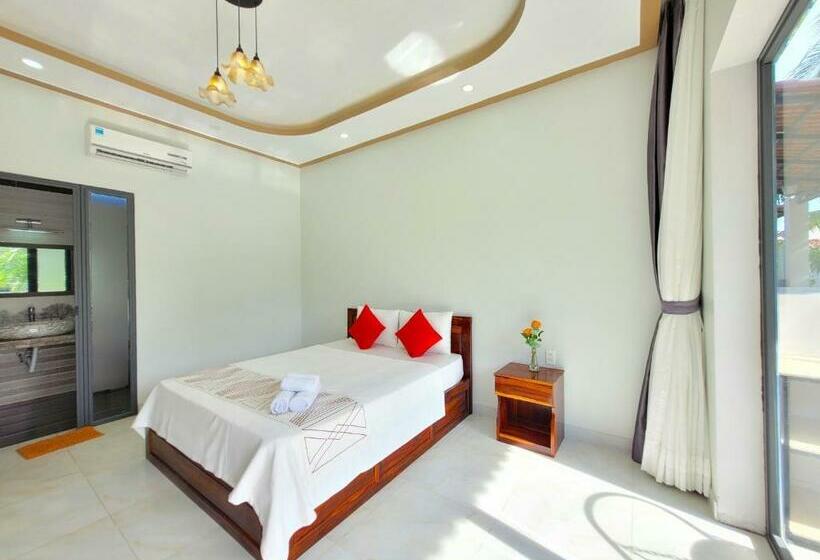 スタンダードバンガロー, Fla Village