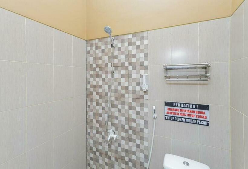 غرفة قياسية, Reddoorz Syariah At House Of Melati Kepanjen