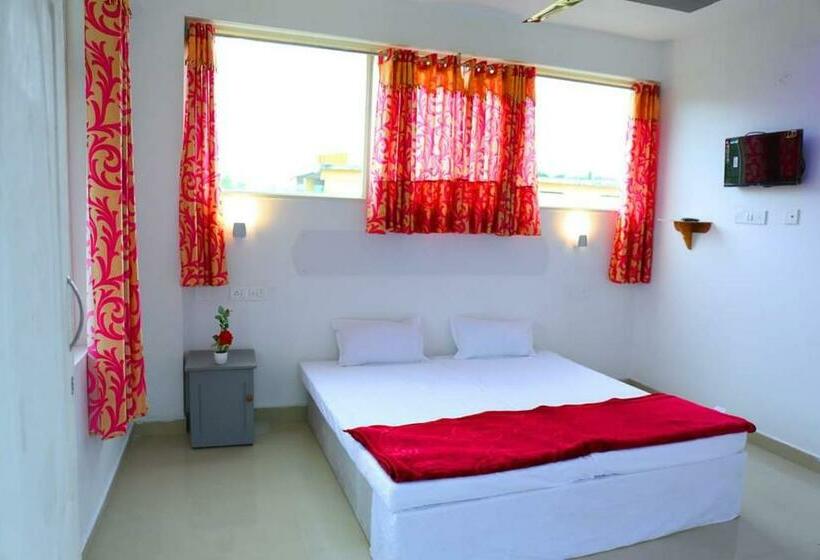 豪华房间, Spice Green Residency