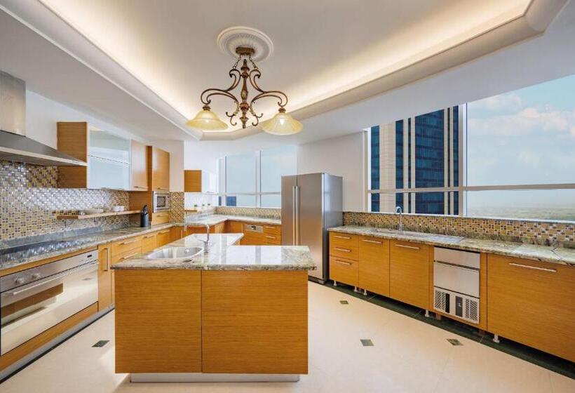 اتاق 4 خوابه, Dusit Hotel & Suites   Doha