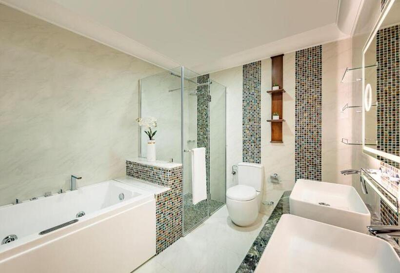 اتاق 4 خوابه, Dusit Hotel & Suites   Doha