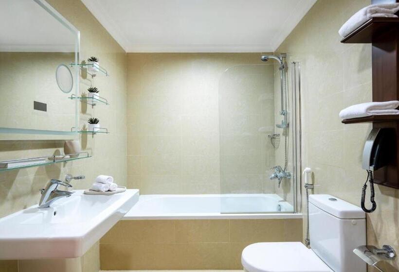 سوئیت پریمیوم 2 خوابه, Dusit Hotel & Suites   Doha