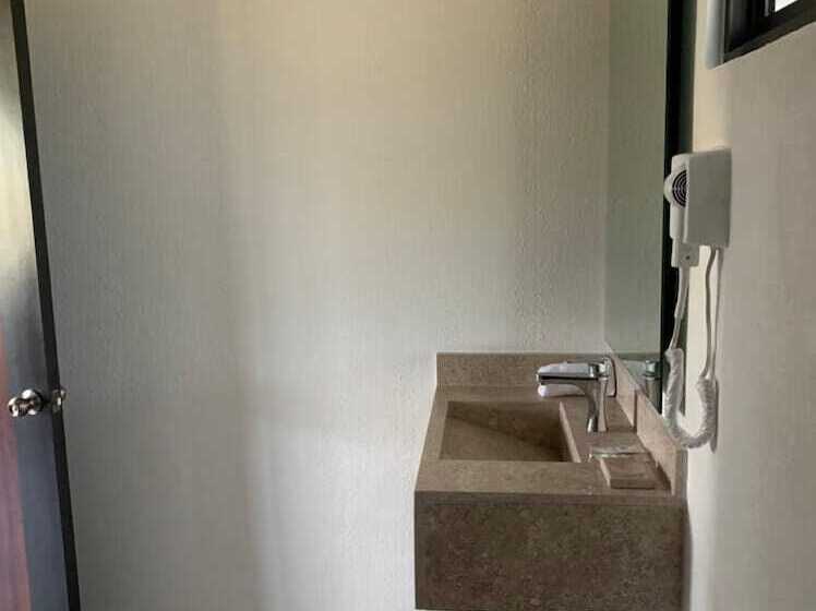 标准间, Mar De Estrellas