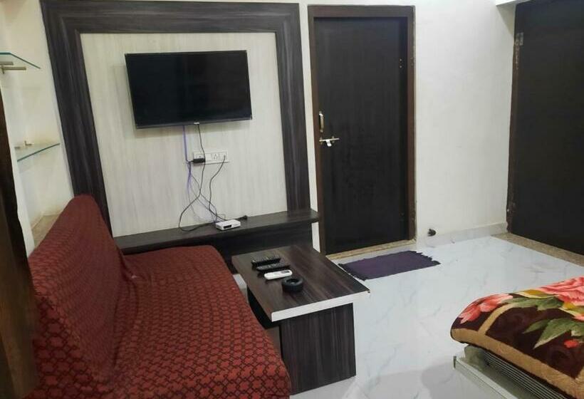 غرفة ديلوكس, Moon Bagh