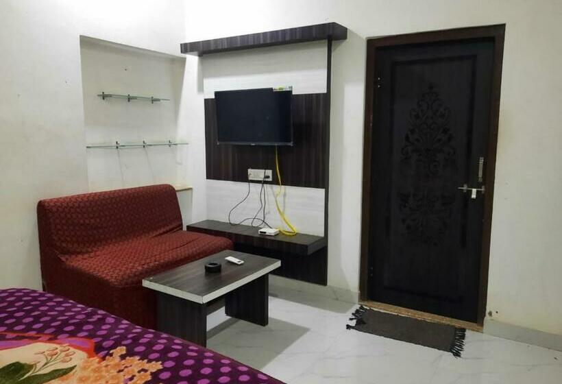 غرفة ديلوكس, Moon Bagh