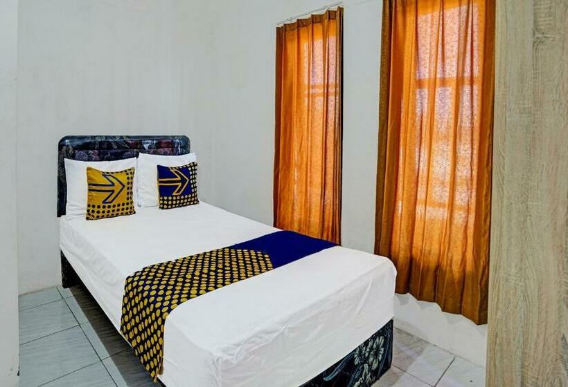 Cameră Standard, Spot On 91789 Kost Umik Sidoarjo Syariah