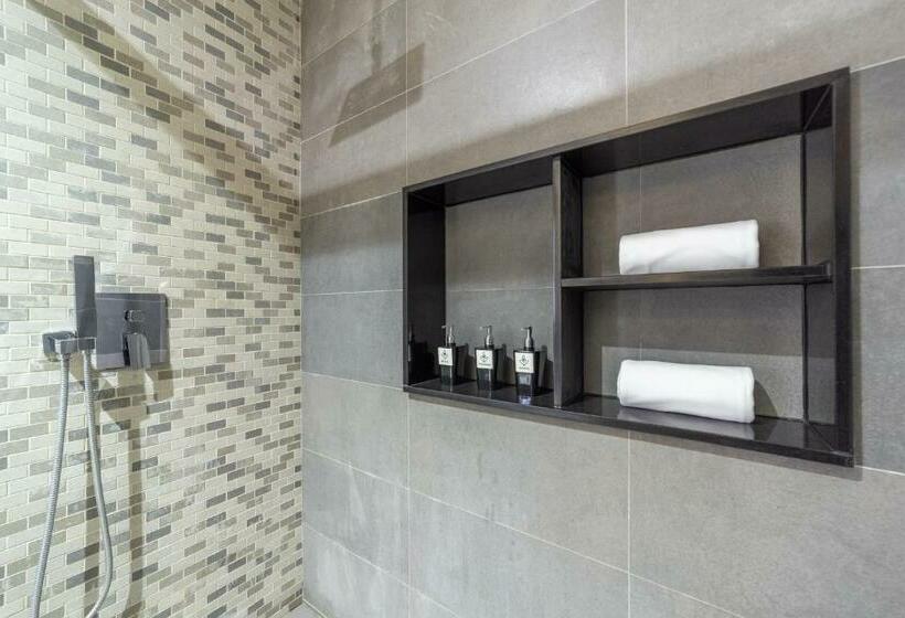 اتاق لوکس, Ataraxis Grand And Spa Fuvahmulah