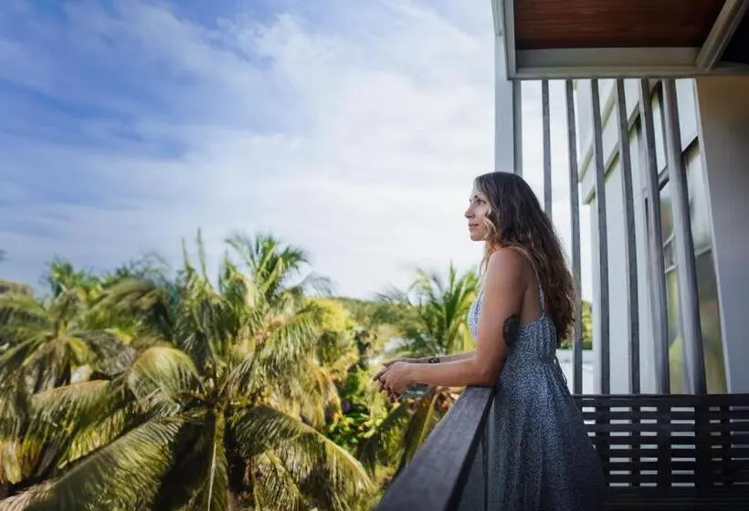 اتاق لوکس, Ataraxis Grand And Spa Fuvahmulah