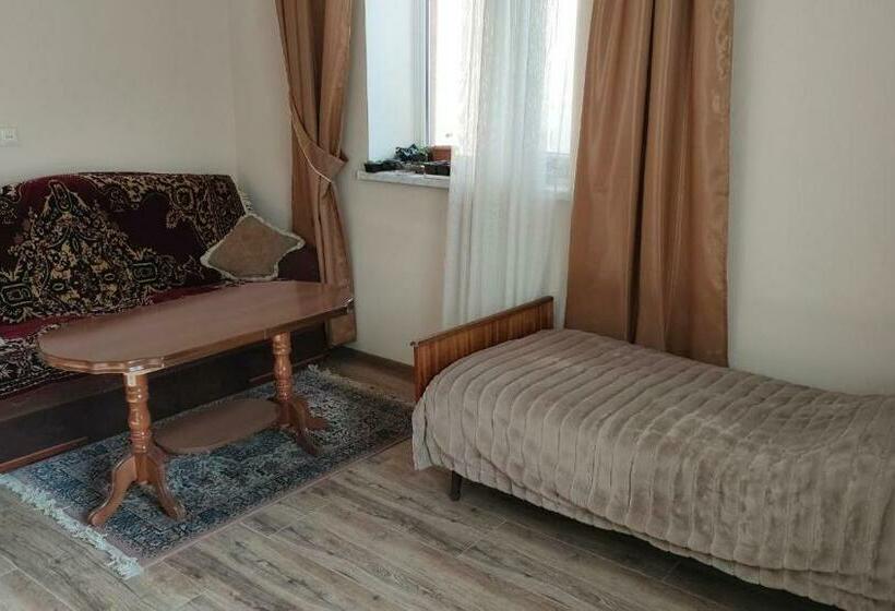 غرفة قياسية ذات إطلالة, гостевой дом гарни