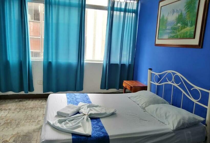 غرفة قياسية, Hostal El Rey