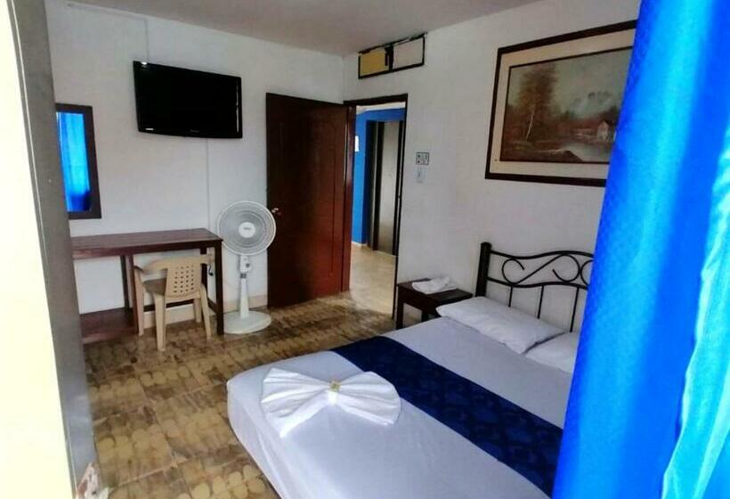 غرفة قياسية, Hostal El Rey