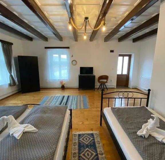 Deluxe-huone, Taverna Sasului