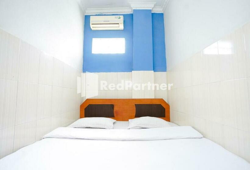 スタンダードルーム, Serena Anggrek Near Manhattan Times Square Mall Medan Mitra Reddoorz