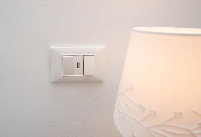 经济房, Maison Twentyfive