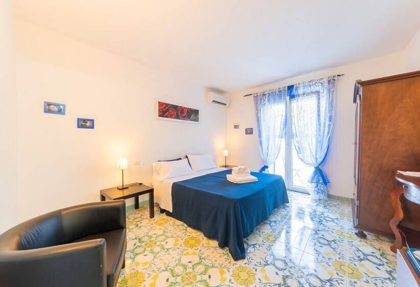 经济房, Maison Twentyfive