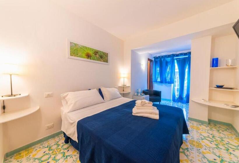 高级园景房, Maison Twentyfive