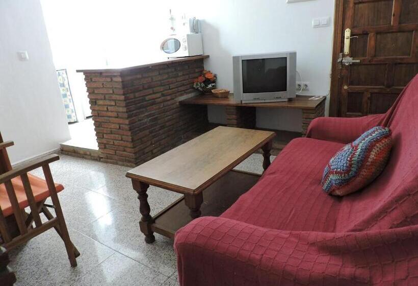 スタンダードスタジオ, Hospedaje Lisboa Algeciras