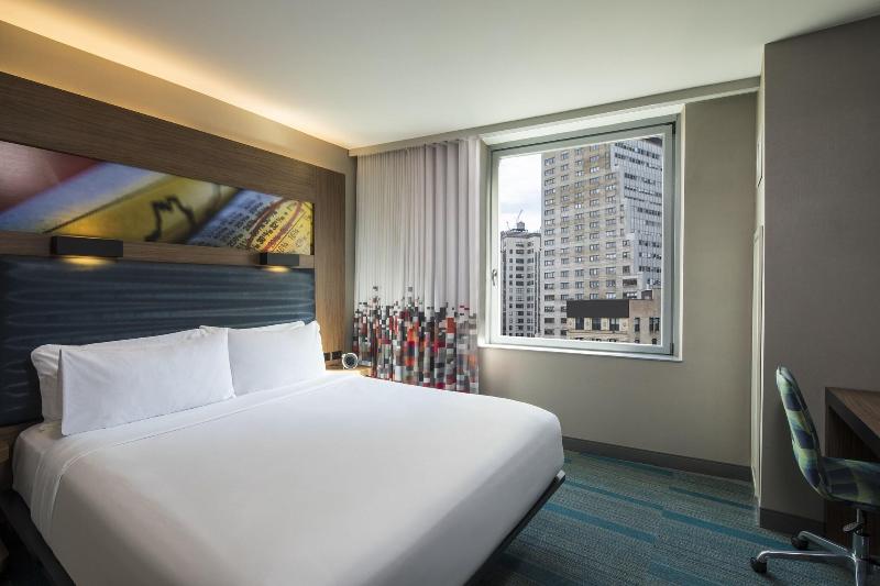 带大床的标准间, Aloft Manhattan Downtown Financial District