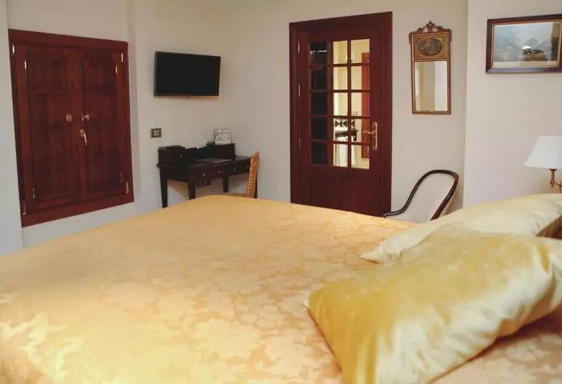 اتاق استاندارد, Ateneo Sevilla