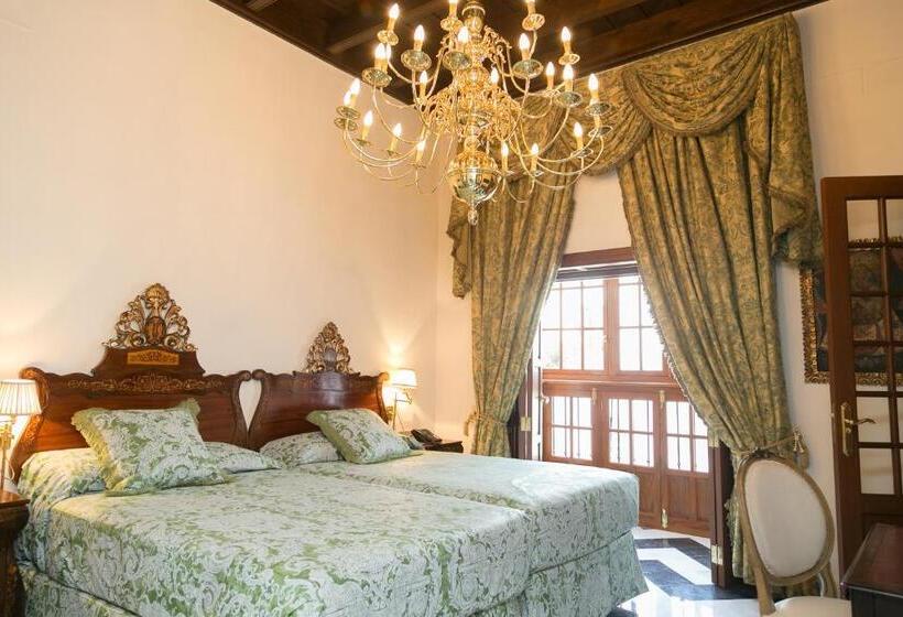 غرفة سوبيريور, Ateneo Sevilla