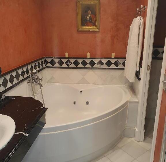 جناح جونيور, Ateneo Sevilla