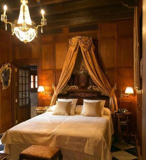 جناح جونيور ديلوكس, Ateneo Sevilla