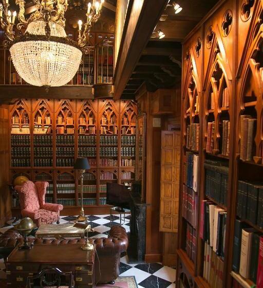 جناح جونيور ديلوكس, Ateneo Sevilla