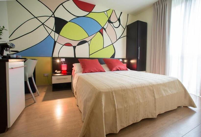 Habitació Estàndard, Berg