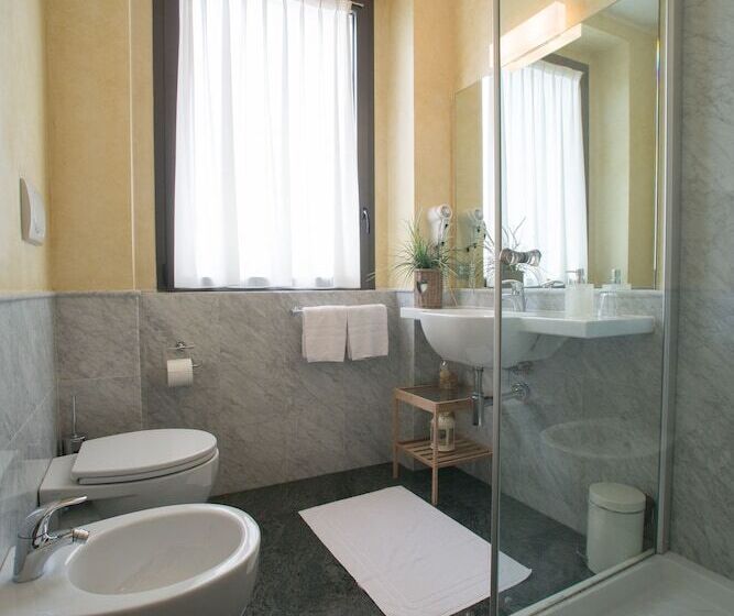 Habitació Triple Estàndard, Berg