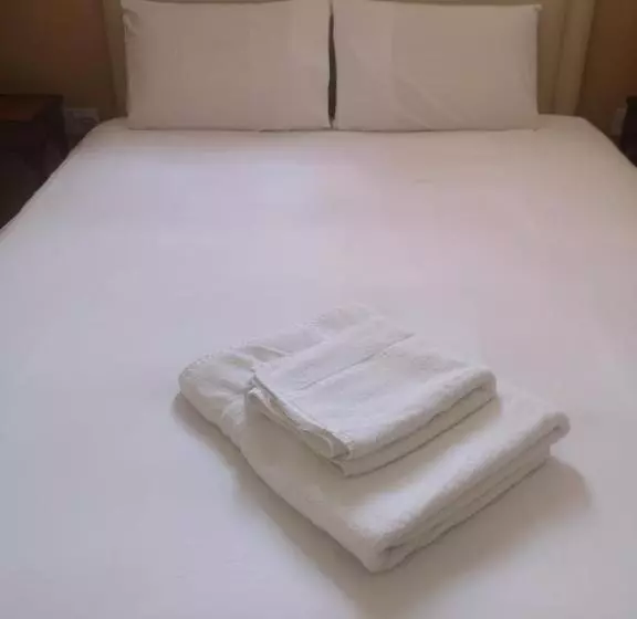 スーペリアースイート, Charlotte House