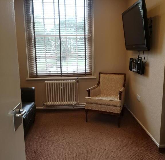 جناح ديلوكس, Charlotte House