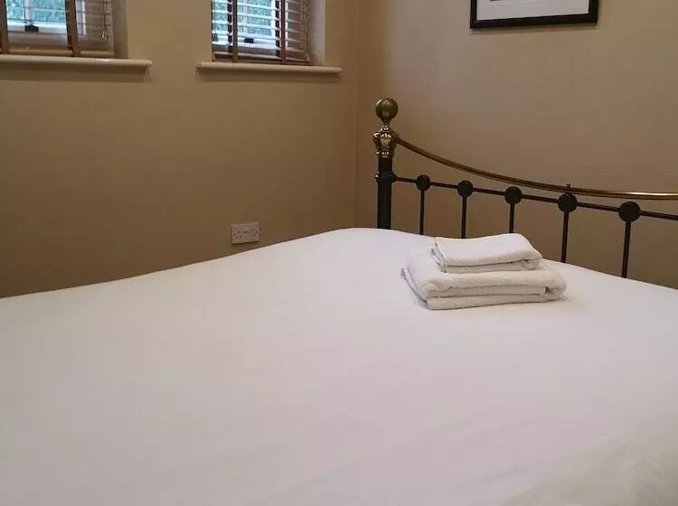 スーペリアースイート, Charlotte House