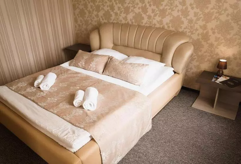 Suite, Globus