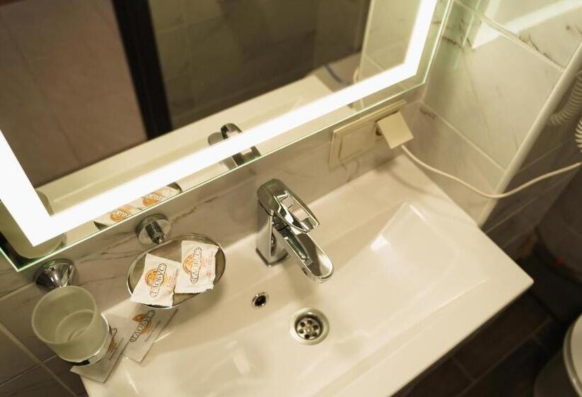 اتاق استاندارد, Globus