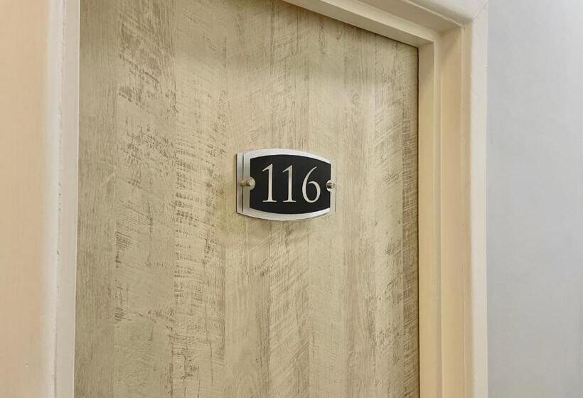 חדר אקונומי, The Durley Grange