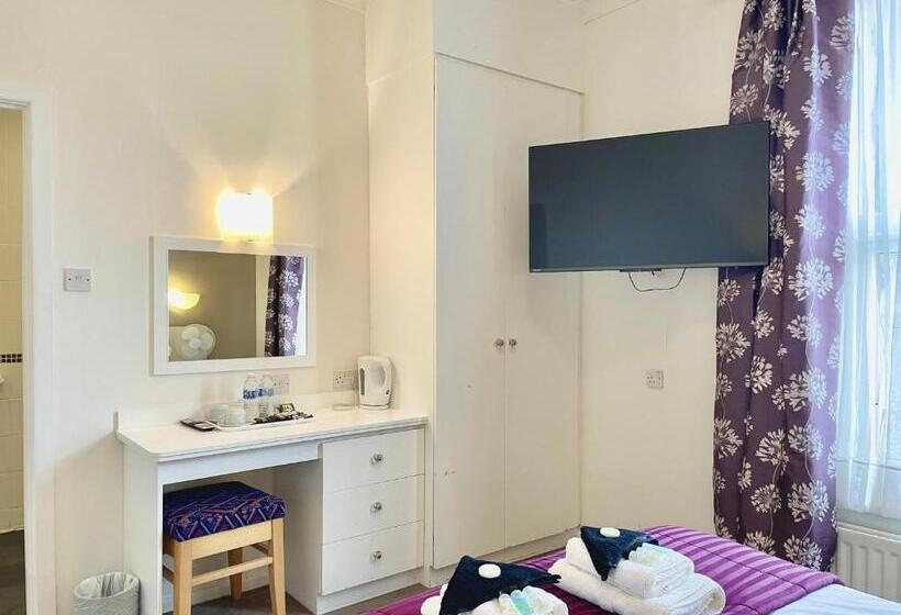 חדר אקונומי, The Durley Grange