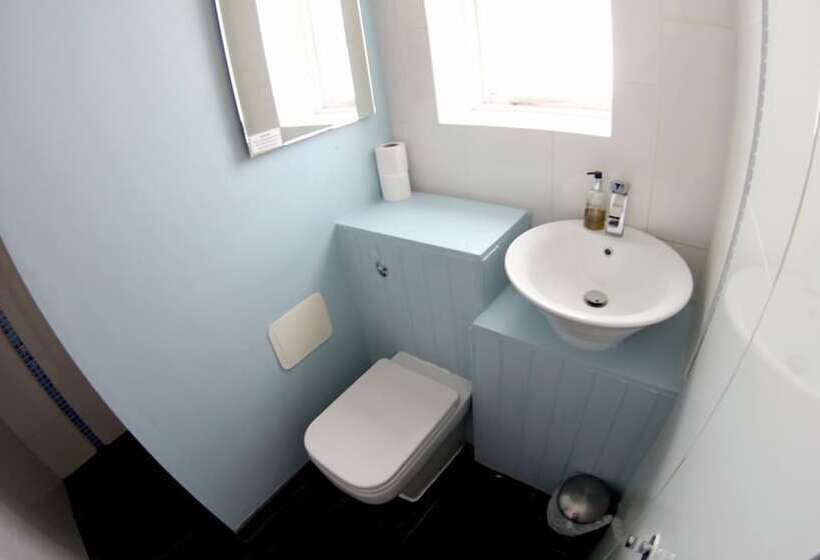 غرفة قياسية, Fairmount