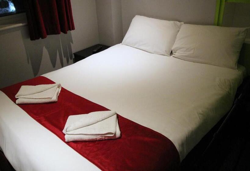 غرفة قياسية, Fairmount