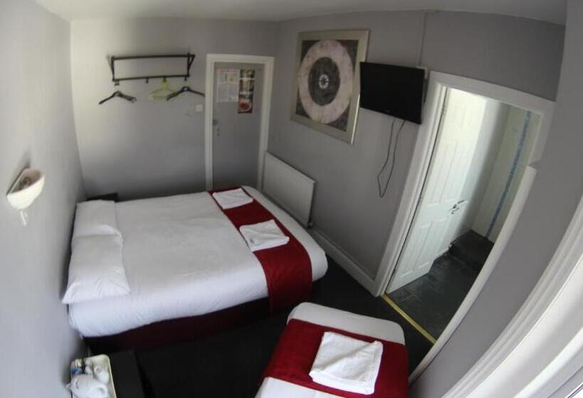 غرفة قياسية ثلاثية, Fairmount