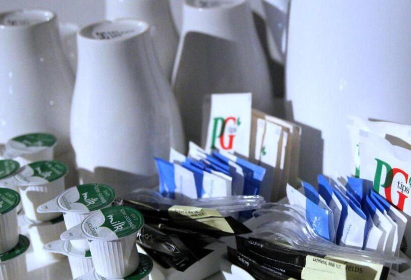 غرفة عائلية, Fairmount