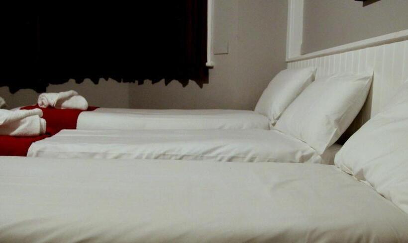 غرفة عائلية, Fairmount